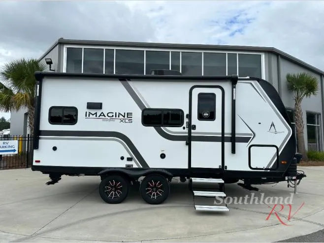 2026 Grand Design Imagine XLS 17MKE - Photo 3
