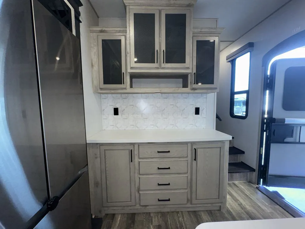 2023 Keystone Avalanche 390DS, Photos photo 15
