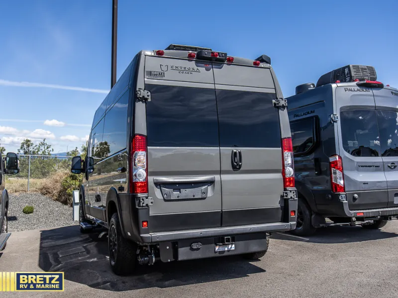 2026 Entegra Coach ARC 18C - Photo 3