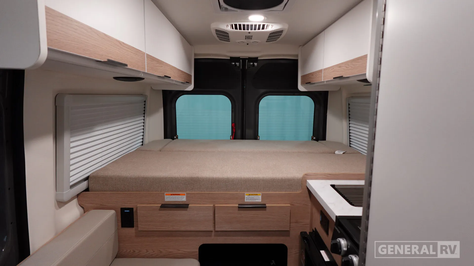 2027 Thor Motor Coach Scope 18Z - Photo 3