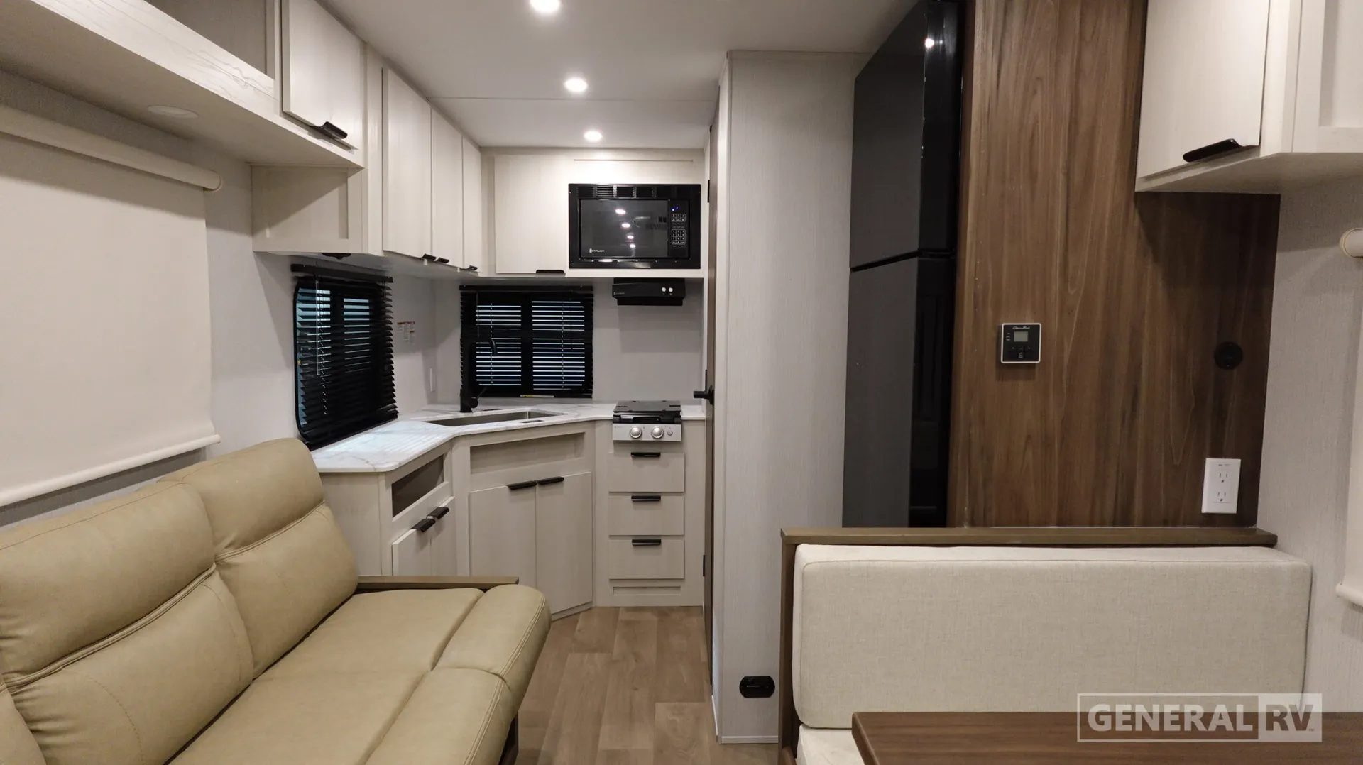 2027 Winnebago Access 18RK - Photo 3