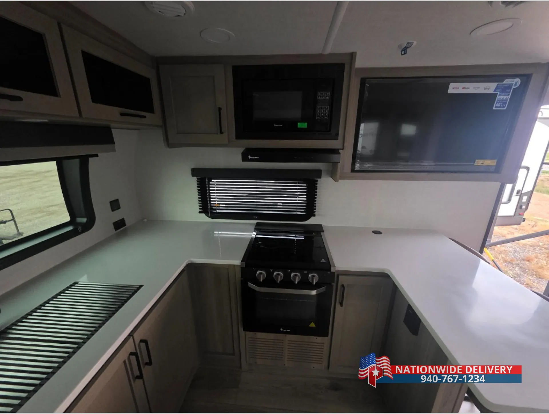 2027 Forest River Flagstaff Micro Lite 25MBR — Photo 6