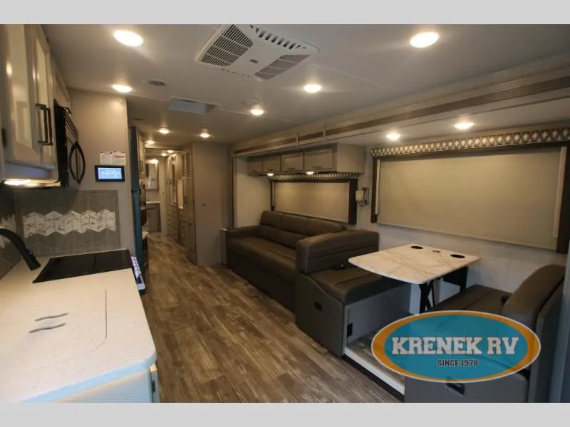 2023 Thor Motor Coach Hurricane 35M - Photo 3