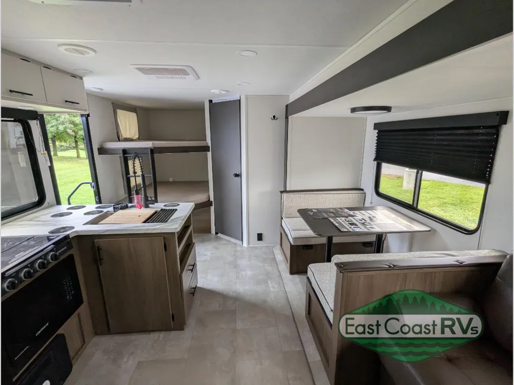 2027 Forest River Tracer 275BH, Photos photo 13