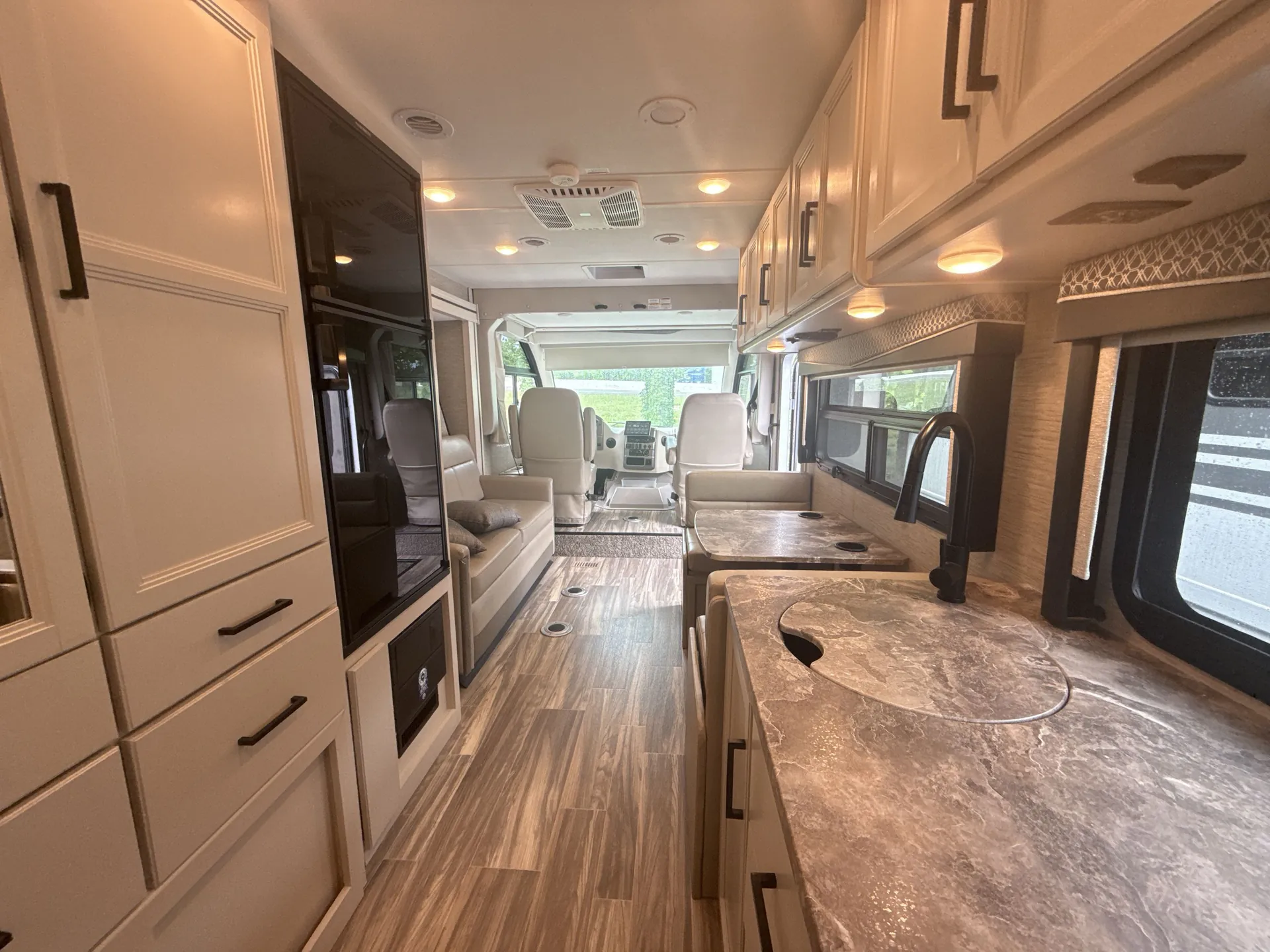 2023 Thor Motor Coach Vegas 24.3 — living area main