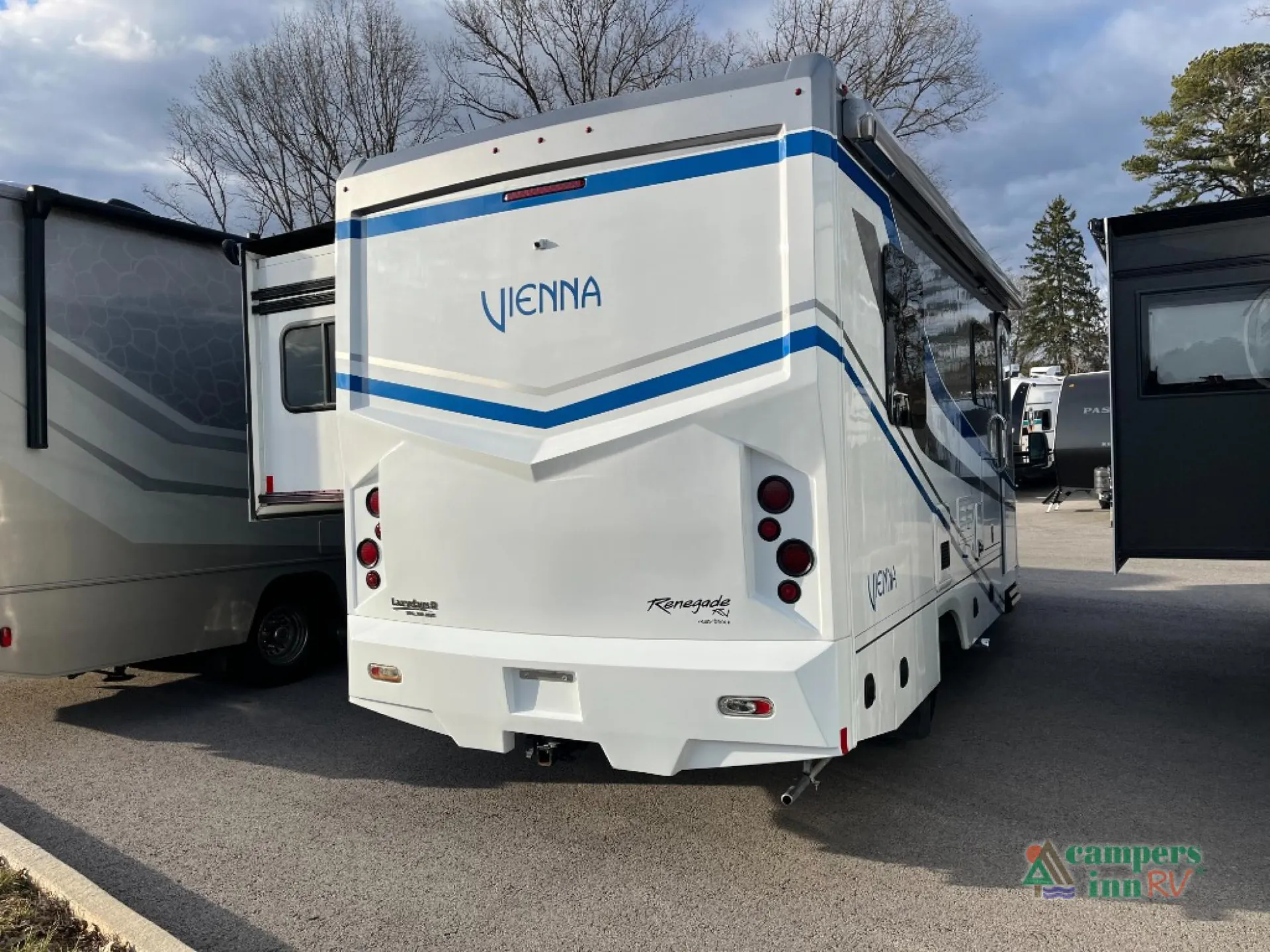2020 Renegade RV Vienna 25FWS - Photo 3