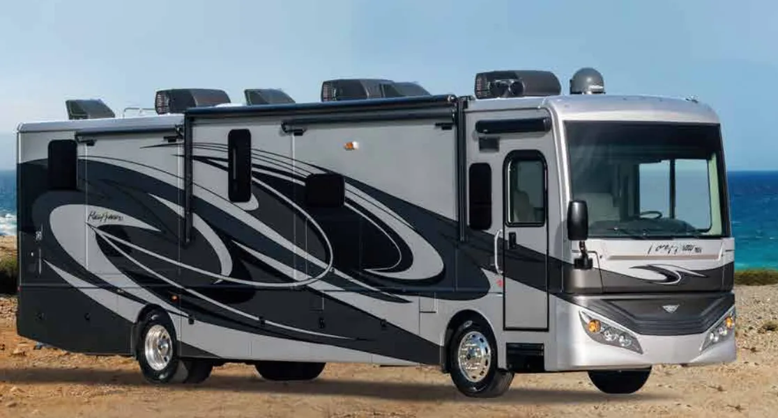 Fleetwood Pace Arrow LXE 38K exterior