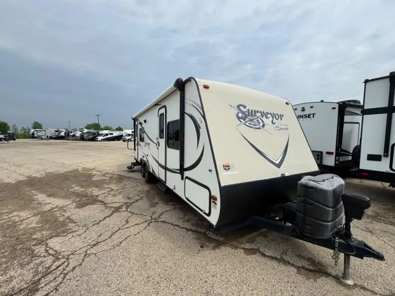 2015 Forest River RV Surveyor Sport 264RKS - Main photo