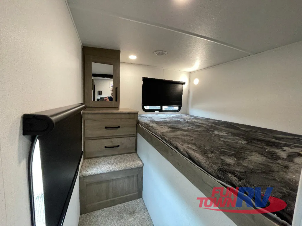 2026 Forest River Solaire 3150TBSS, Photos photo 31