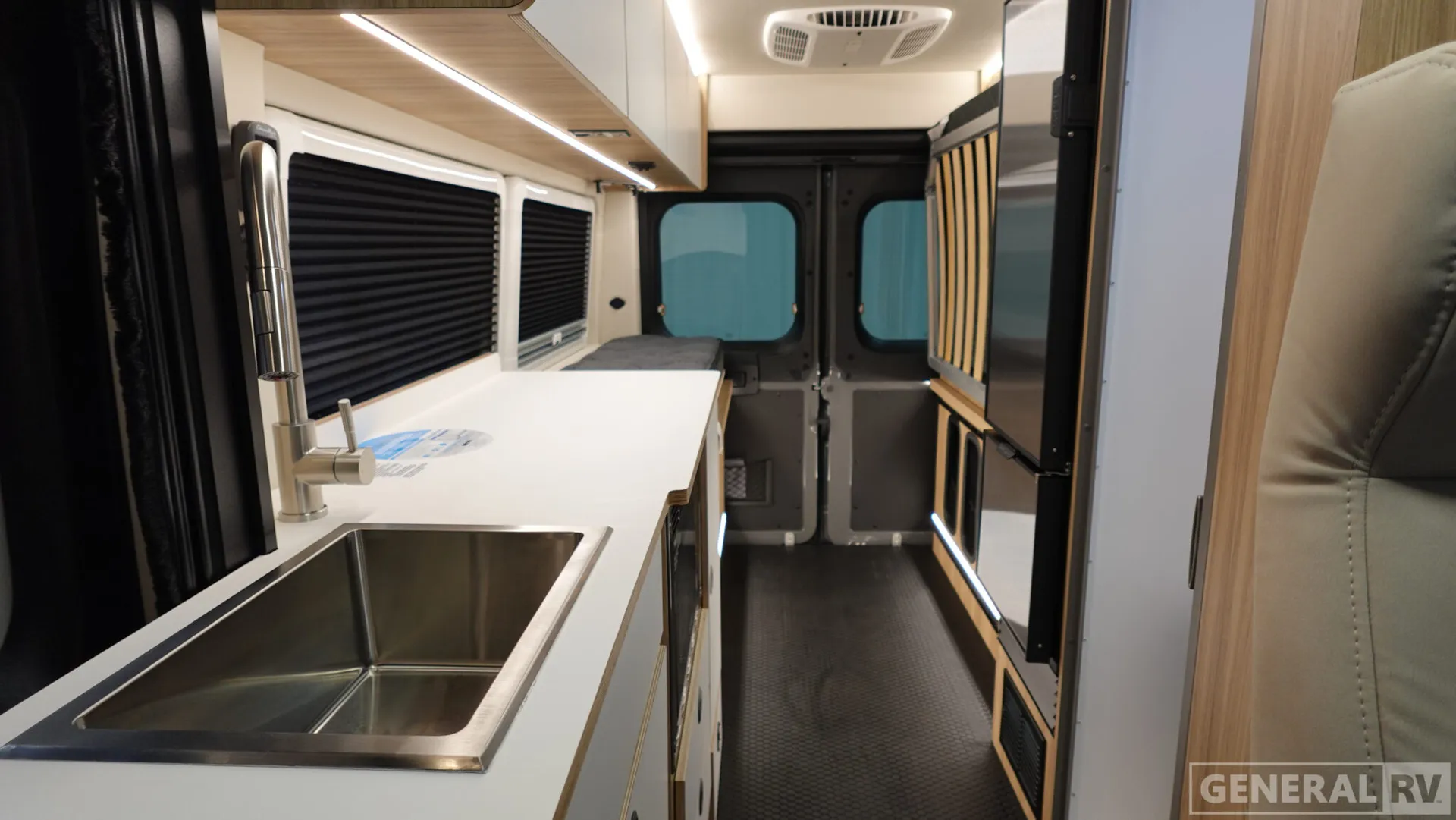 2026 Coachmen Pixel 20M - Photo 3