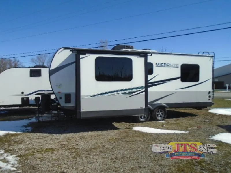 2021 Forest River Flagstaff Micro Lite 25FKS - Photo 3