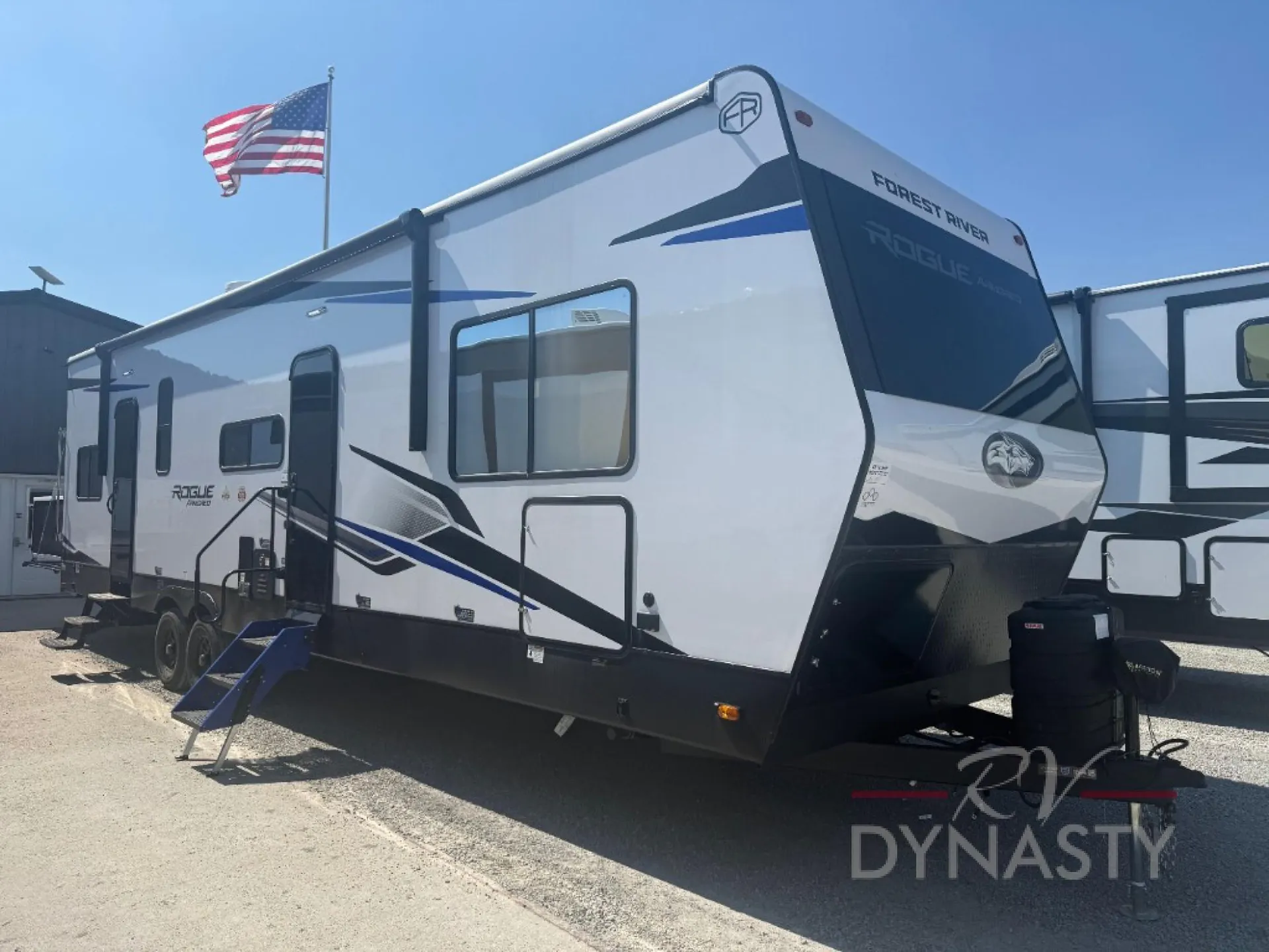 2026 Forest River Vengeance Rogue Armored 32L132 dealer photo 1 from RV Dynasty
