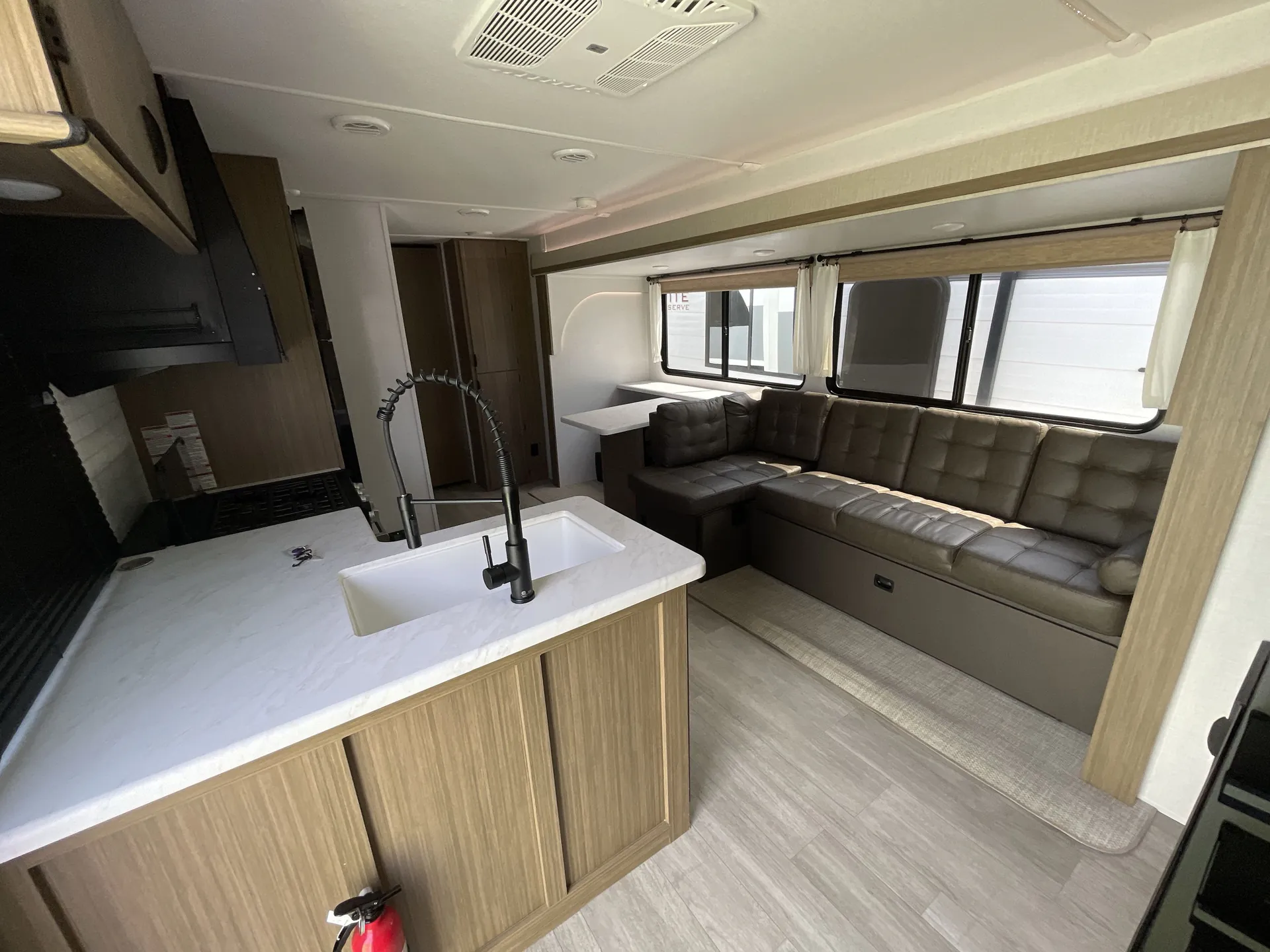 2025 Forest River Wildwood 31KQBTS — living area main