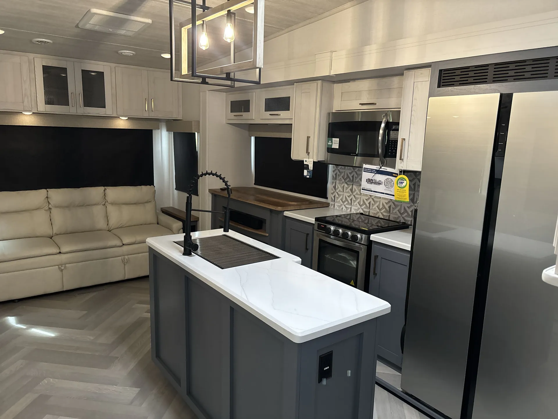 2024 Prime Time Crusader 382MBH — living area main