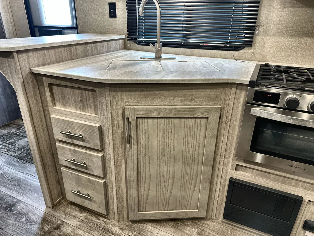 2022 Coachmen Catalina Legacy Edition 243RBS, Photos photo 13
