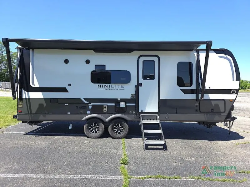 2026 Forest River Rockwood Mini Lite 2520BH - Photo 3
