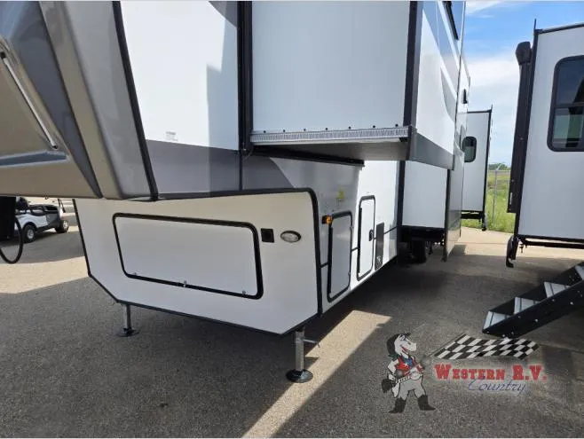 2026 Coachmen Brookstone 344FL - Photo 4