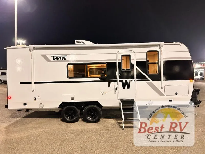 2026 Winnebago Thrive 22MLS - Photo 3