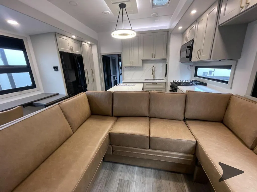 2026 Brinkley Model G 3950, Photos photo 30