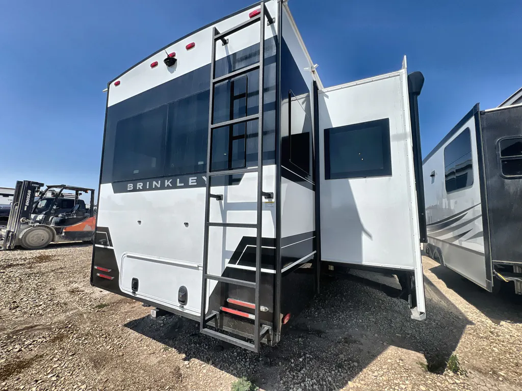 2025 Brinkley Model Z 3610, Photos photo 44