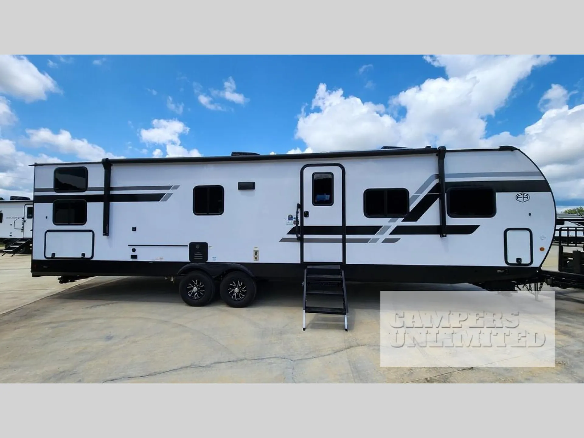 2026 Forest River Solaire 3200TSBH dealer photo 1 from Campers Unlimited