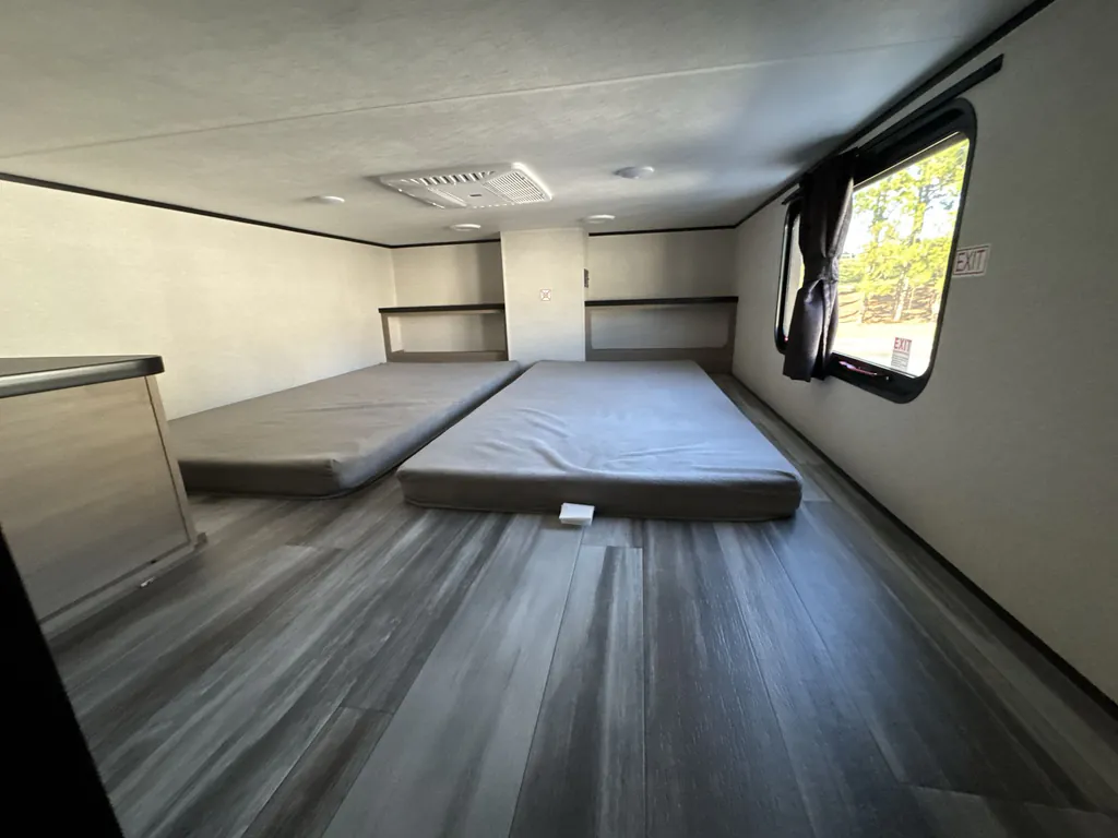 2026 Jayco Jay Flight Bungalow 404LOFT DS, Photos photo 12