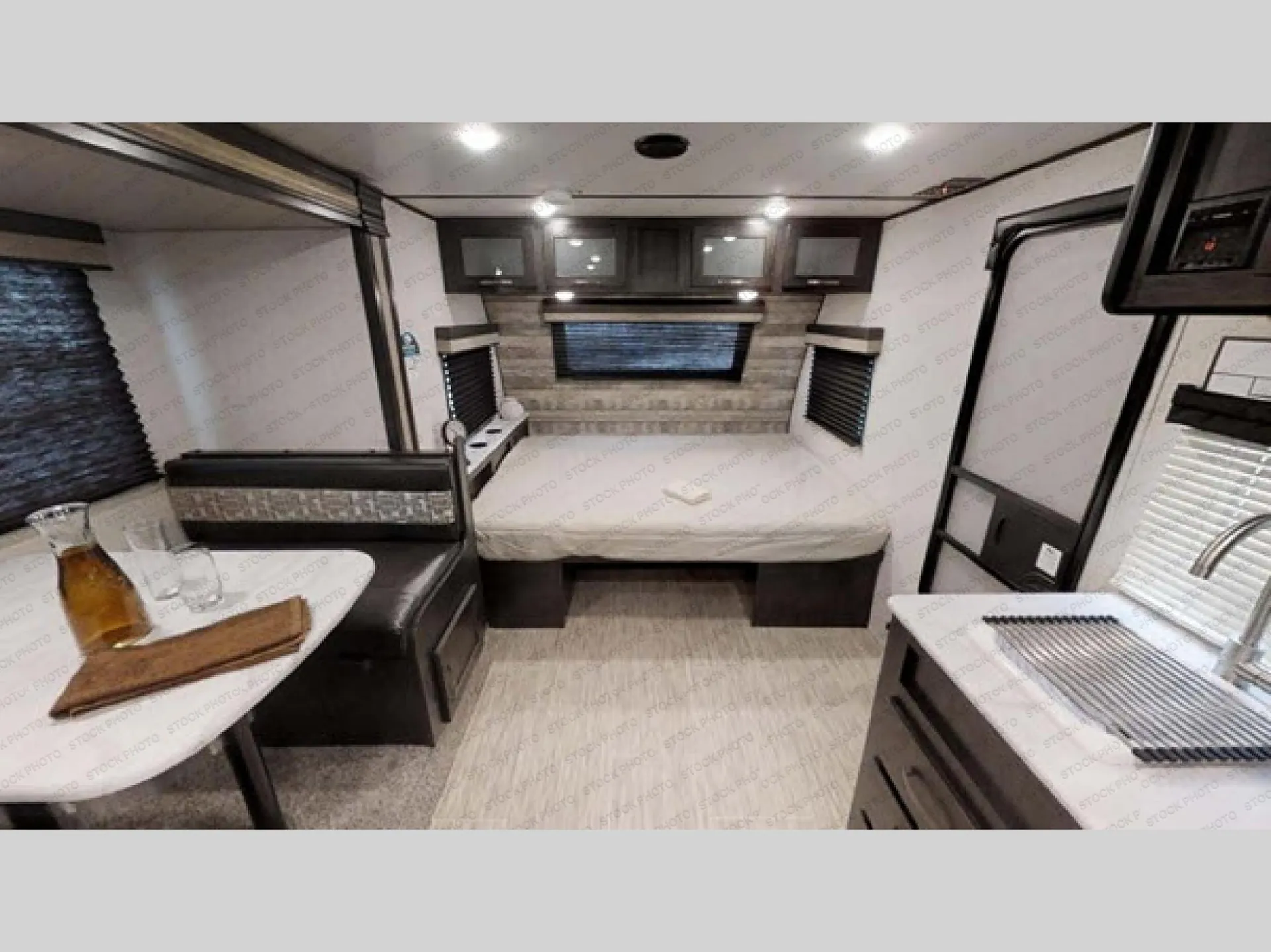 2020 Forest River Surveyor Legend 19BHLE - Photo 4