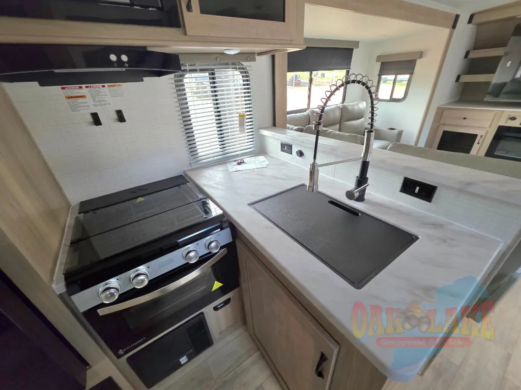 2026 Forest River Solaire 3300FLBS, Photos photo 19