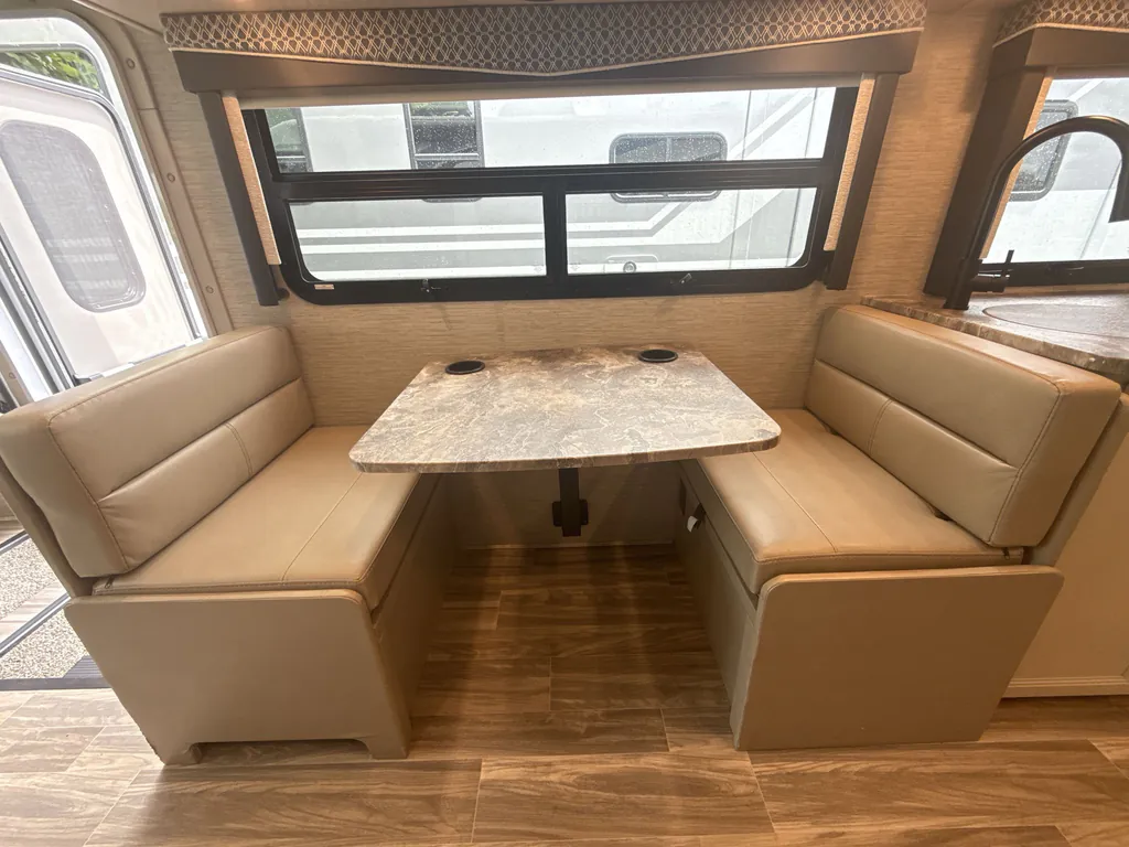 2023 Thor Motor Coach Vegas 24.3, Photos photo 33