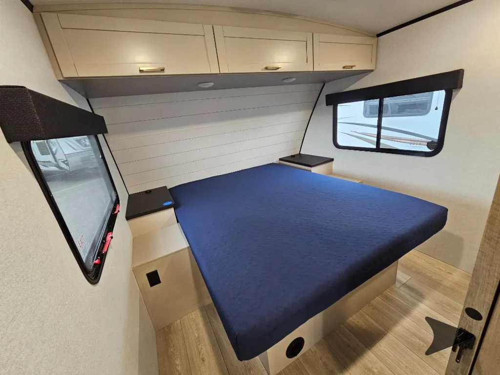 2027 Jayco Jay Feather 29BHB, Photos photo 31