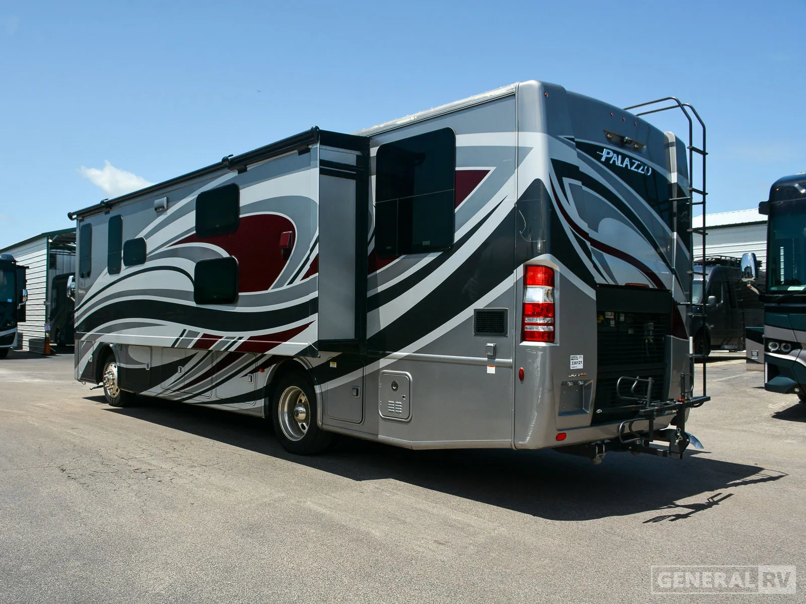 2022 Thor Motor Coach Palazzo 33.5 - Photo 4