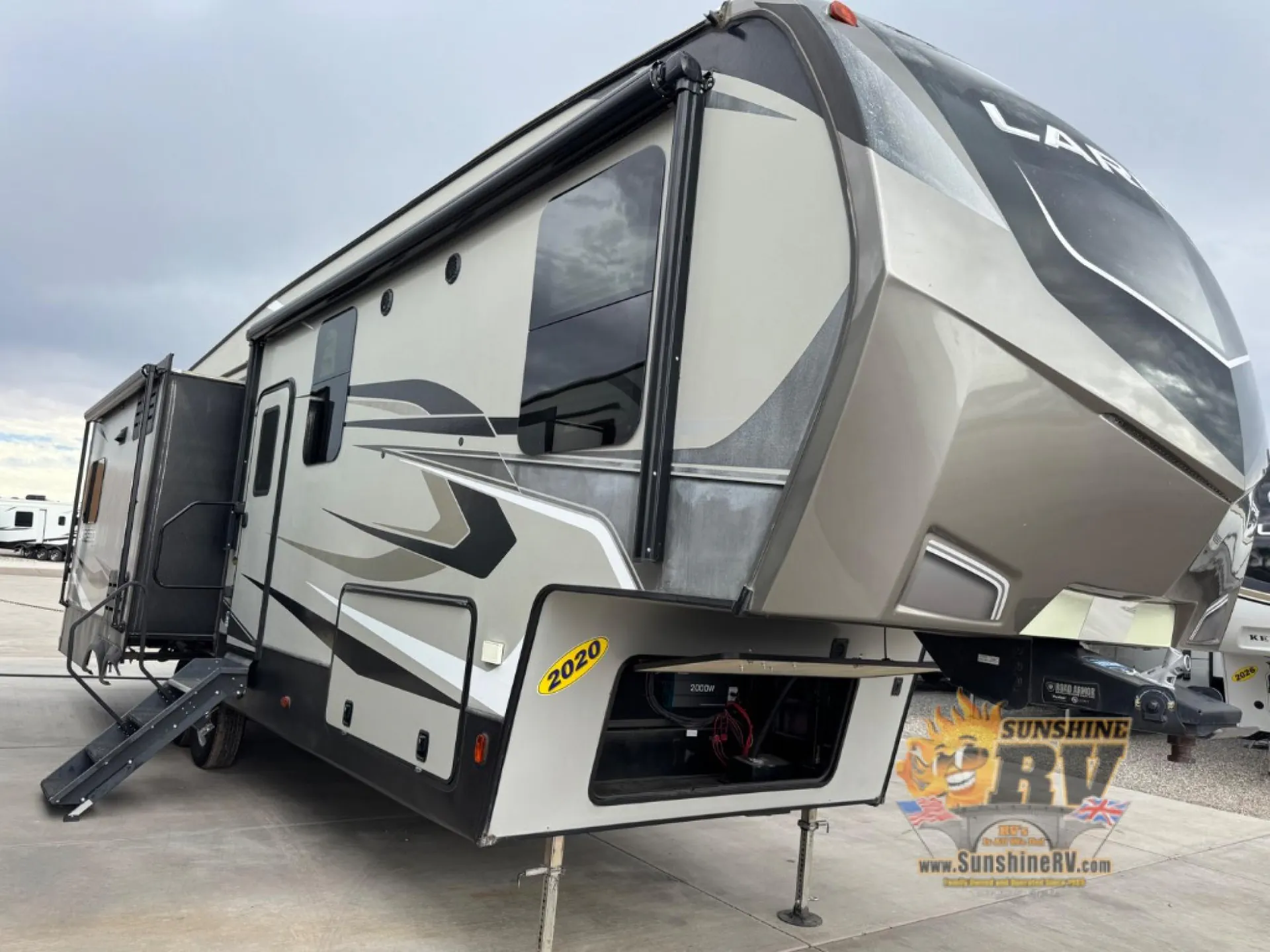 2020 Keystone Laredo 310RS - Photo 2