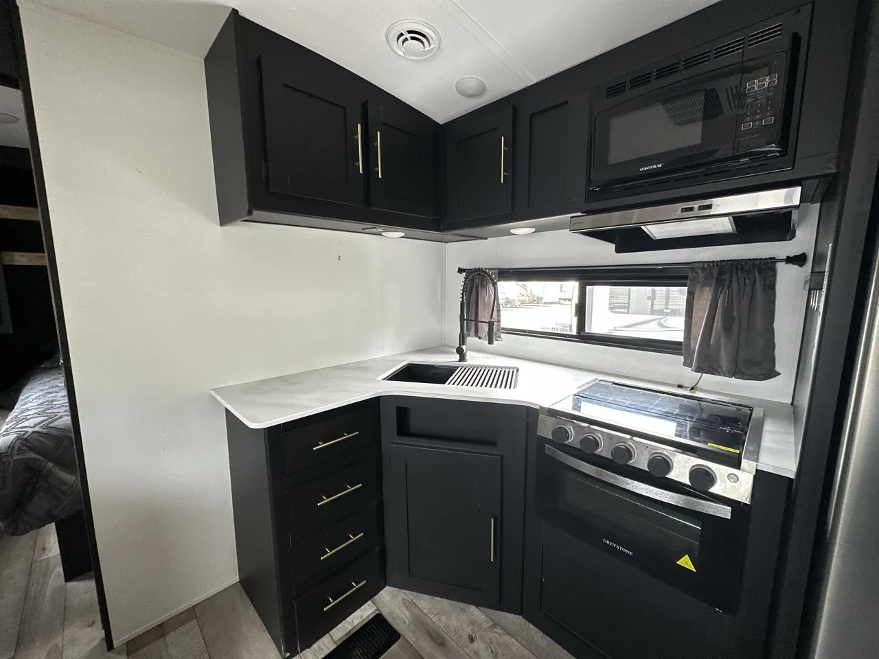 2022 Keystone Springdale 280BHWE - Photo 4