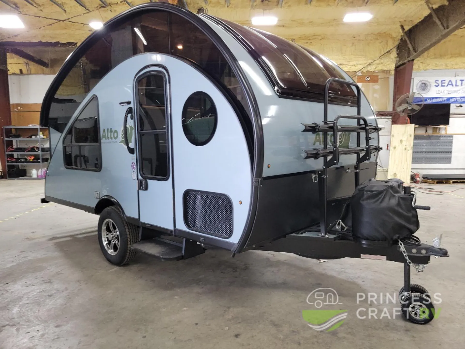 2027 Safari Condo Alto R1713 - Main photo
