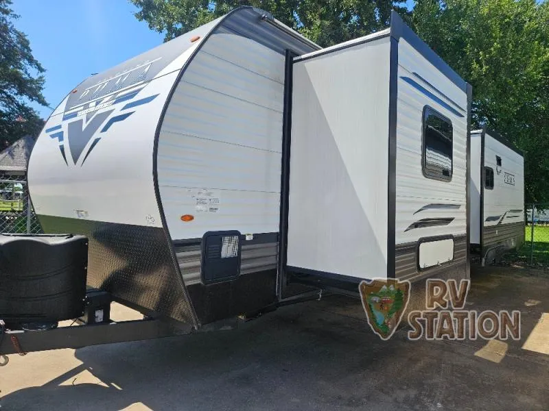 2022 Palomino Puma 31RLQS - Photo 3