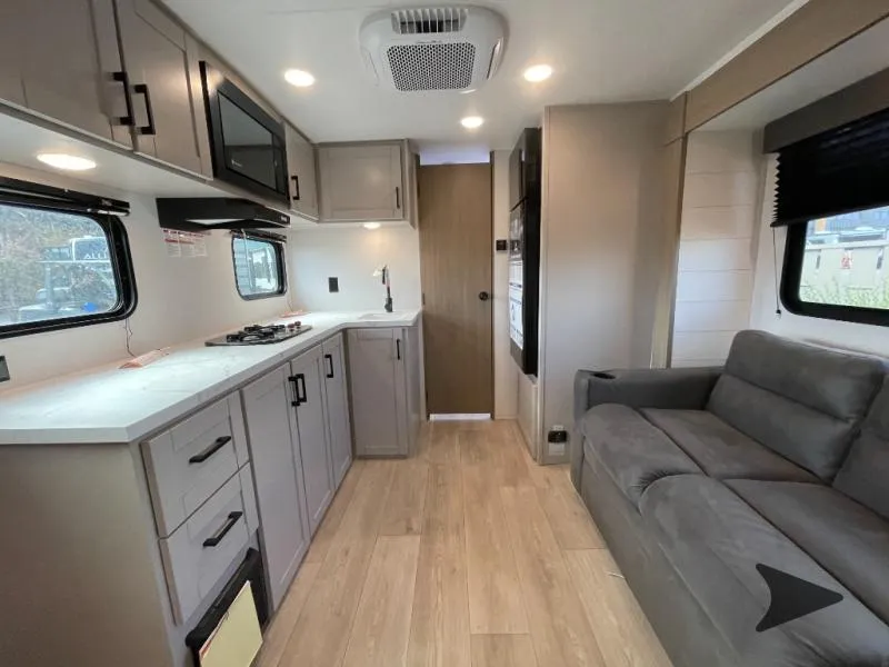 2027 Jayco Jay Flight 180LKW - Photo 4