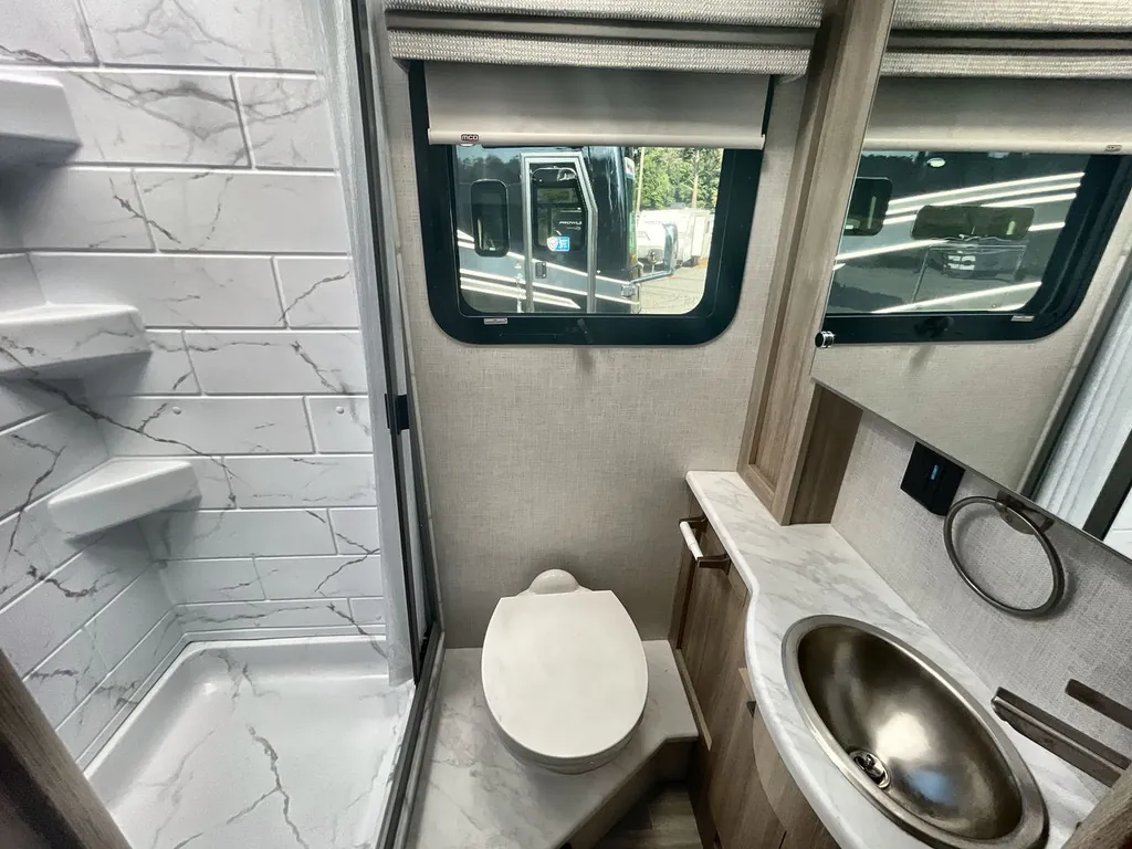 2026 Thor Motor Coach Axis 26.2, Photos photo 20