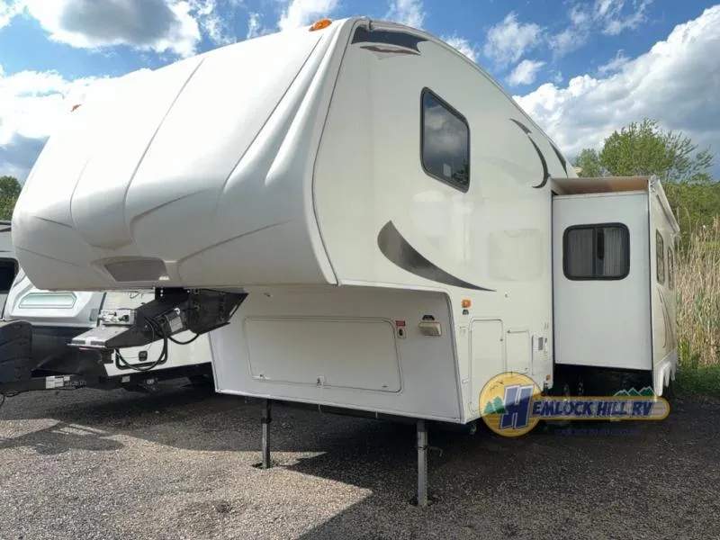 2010 Keystone Cougar X-Lite 26RLS - Photo 3