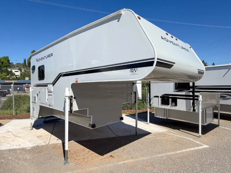2025 Adventurer Adventurer 910DB - Photo 2