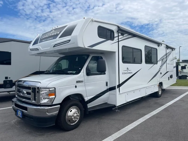 2026 Coachmen Freelander 31MB - Photo 4