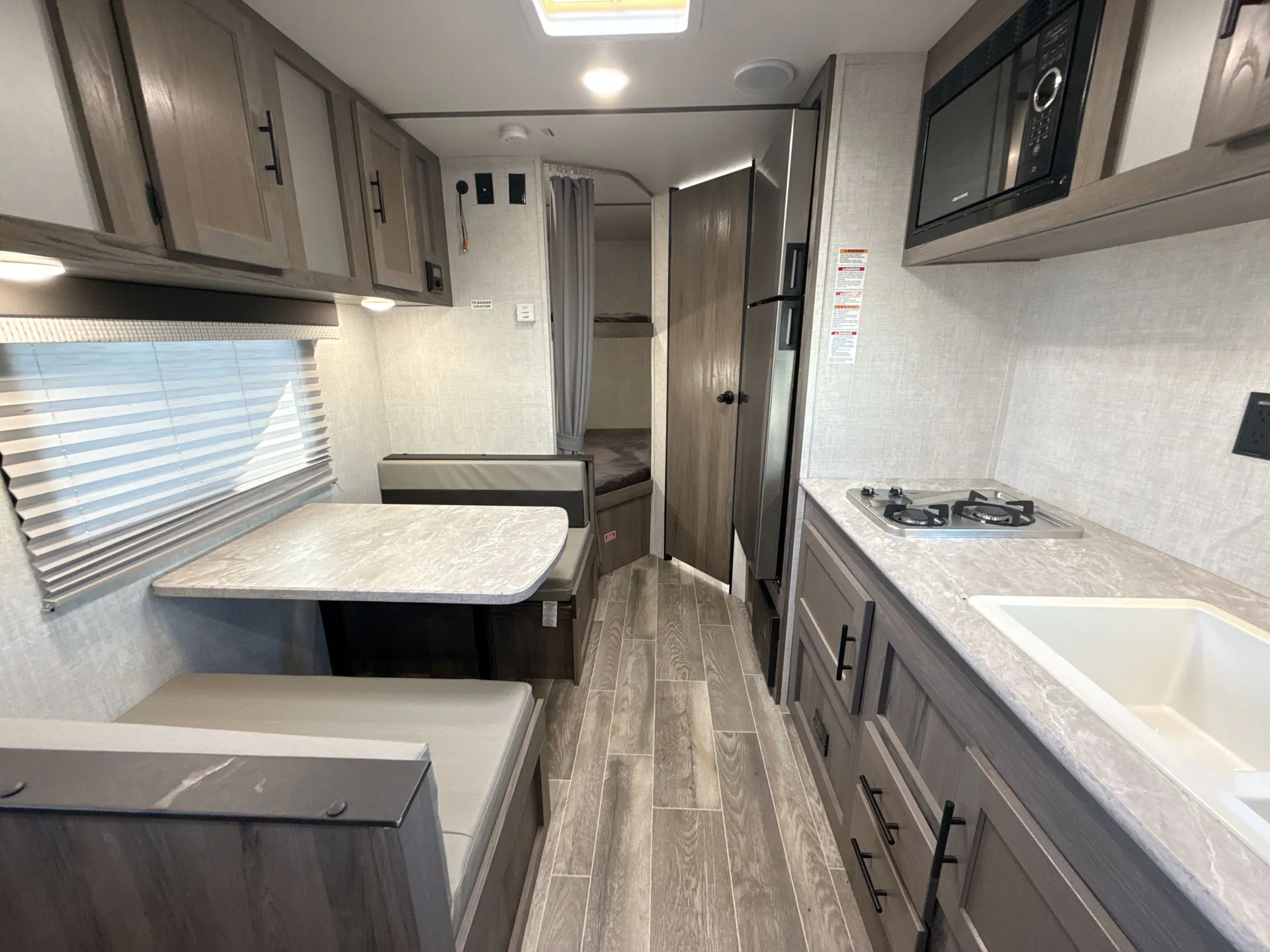 2022 Gulf Stream Ameri-Lite 197BH — living area main
