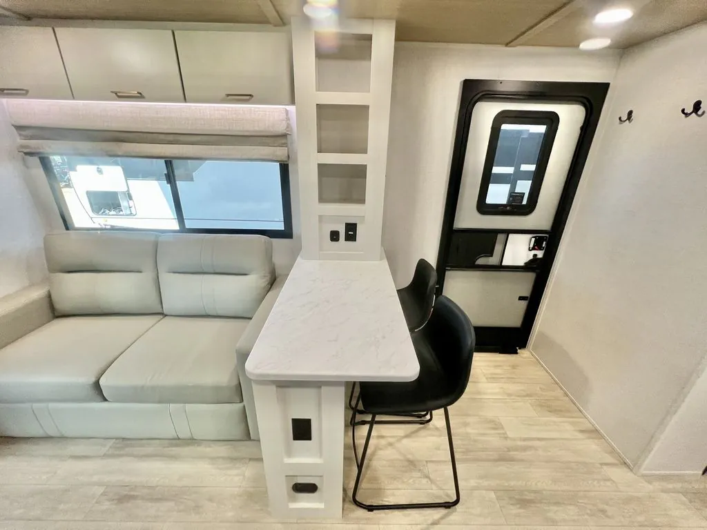 2026 Forest River Vibe Extreme Lite 2500CK, Photos photo 37