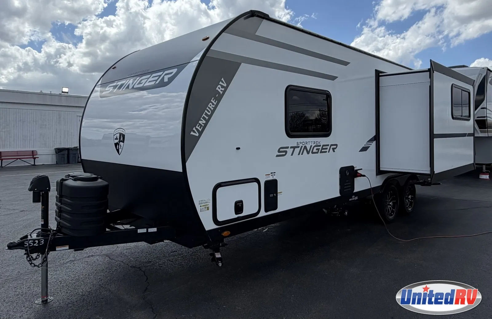 2026 VENTURE RV SPORTTREK STINGER 232VRL - Photo 3