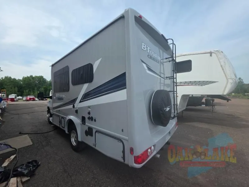 2027 Gulf Stream BT Cruiser 5210 - Photo 3