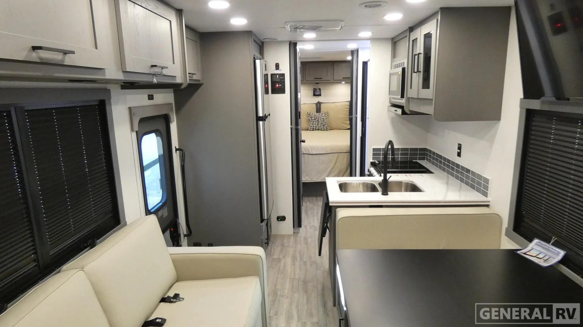 2026 Coachmen Pursuit 27XPS - Photo 3