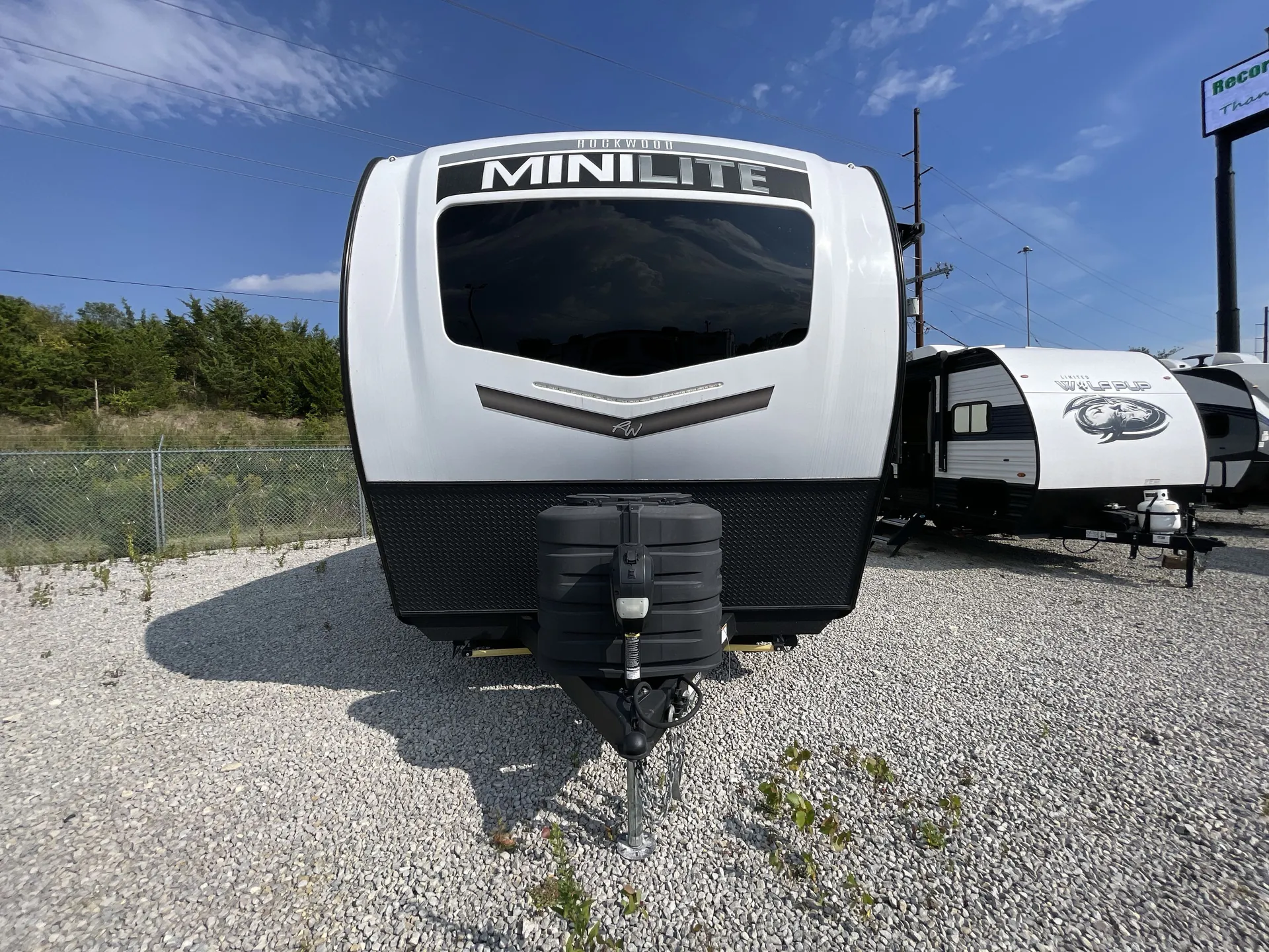 2024 Forest River Rockwood Mini Lite 2513S — front