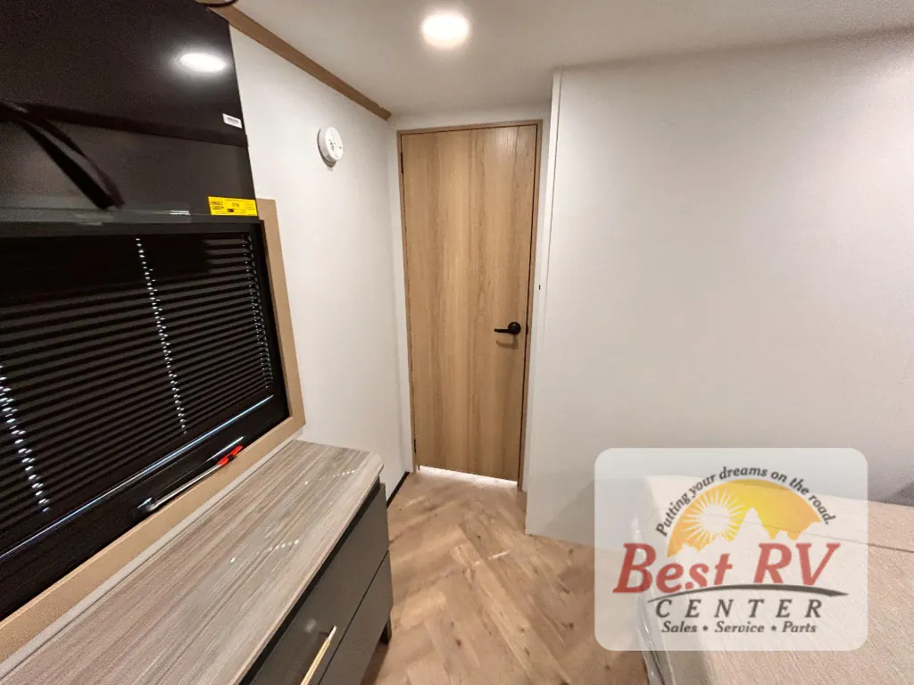 2026 Keystone Raptor 441, Photos photo 94