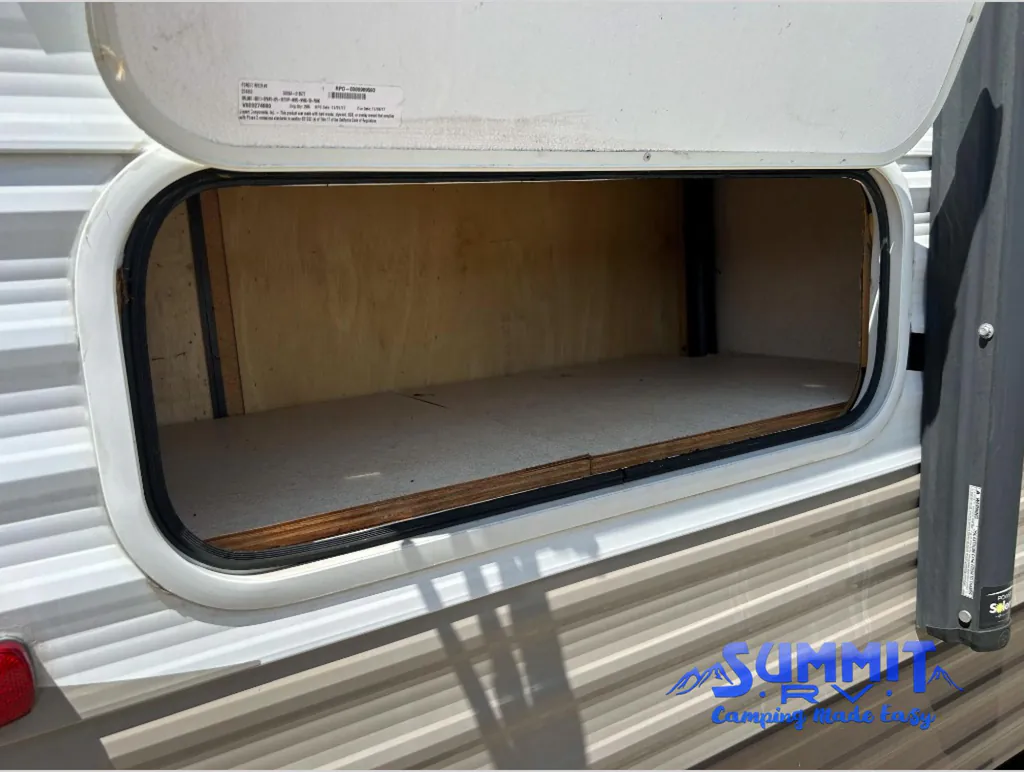 2018 Forest River RV Wildwood X-Lite 233RBXL, Photos photo 11