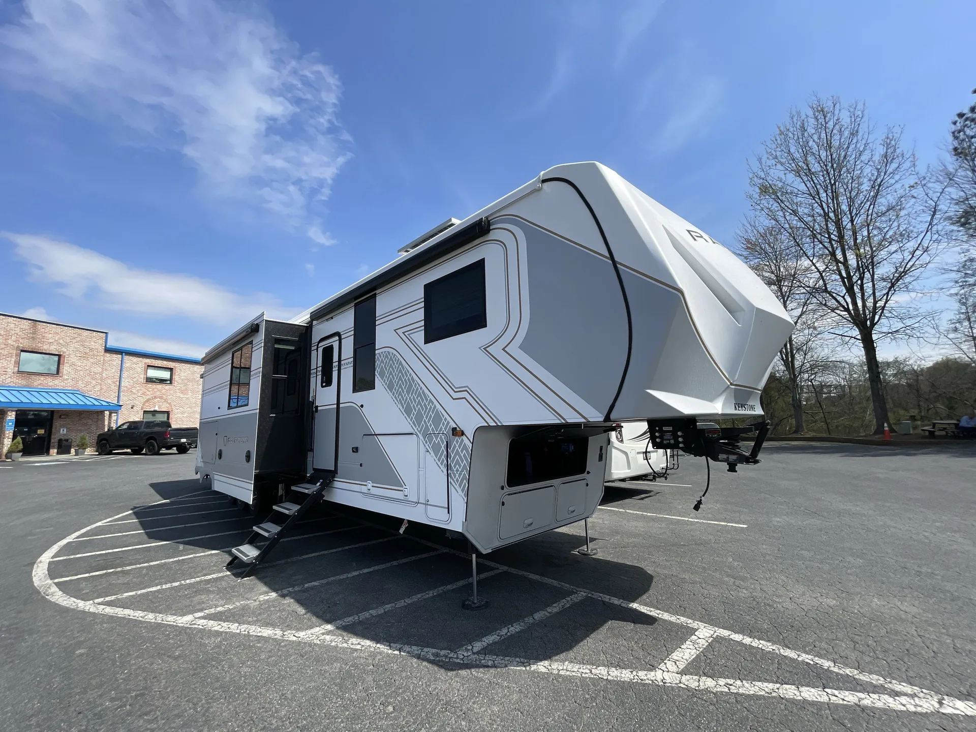 2026 Keystone Raptor 433