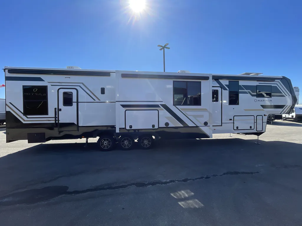 2026 Keystone Raptor 433, Photos photo 5